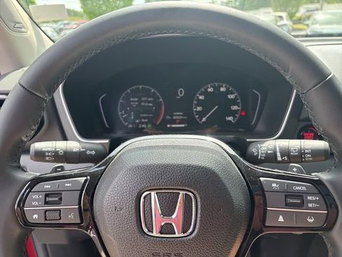 Used 2025 Honda Pilot Touring image 18