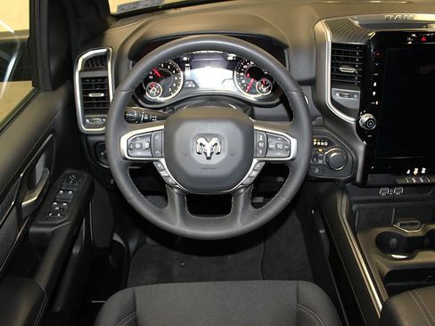 Used 2026 RAM 1500 Big Horn AWD/4WD image 13