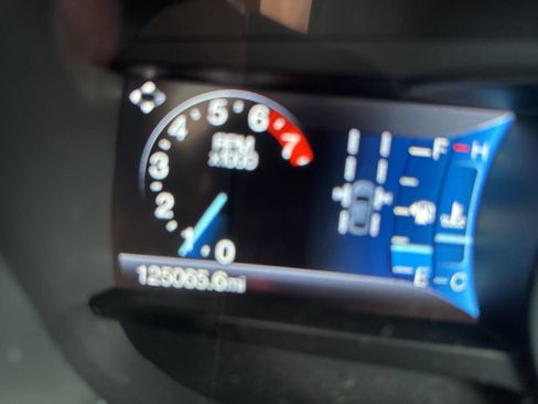 Used 2020 Ford Fusion Titanium image 36