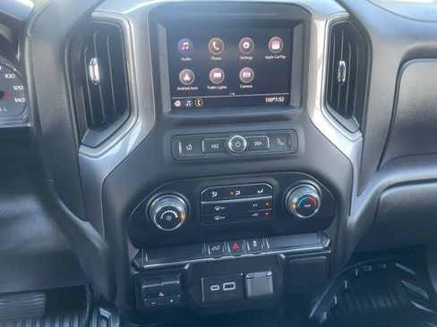 Used 2022 Chevrolet Silverado 2500 W/T w/ WT Convenience Package AWD/4WD image 17