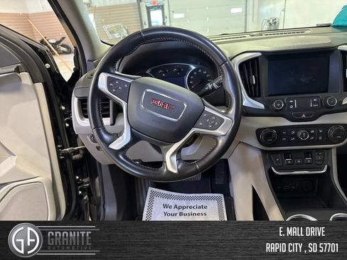 Used 2021 GMC Terrain SLE w/ Driver Convenience Package AWD/4WD image 14