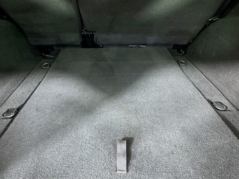 Used 2021 Jeep Wrangler Unlimited Sahara image 34