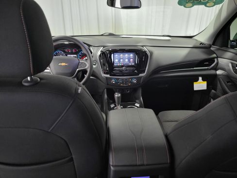 Certified 2020 Chevrolet Traverse LS w/ LPO, Blackout Package image 13