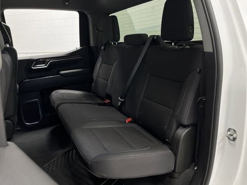 Used 2025 Chevrolet Silverado 1500 LT image 30