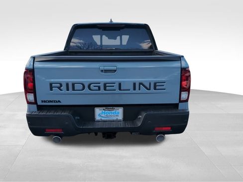 New 2026 Honda Ridgeline Black Edition image 7