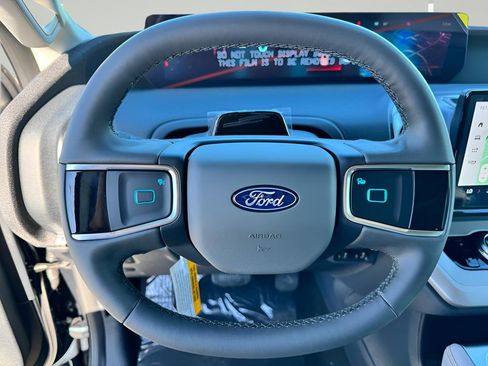 New 2025 Ford Expedition Max Active image 13