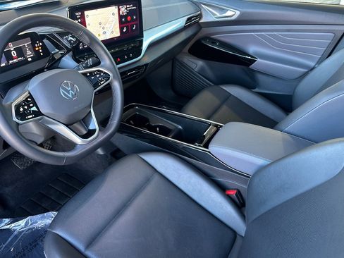 Used 2023 Volkswagen ID.4 Pro S image 9