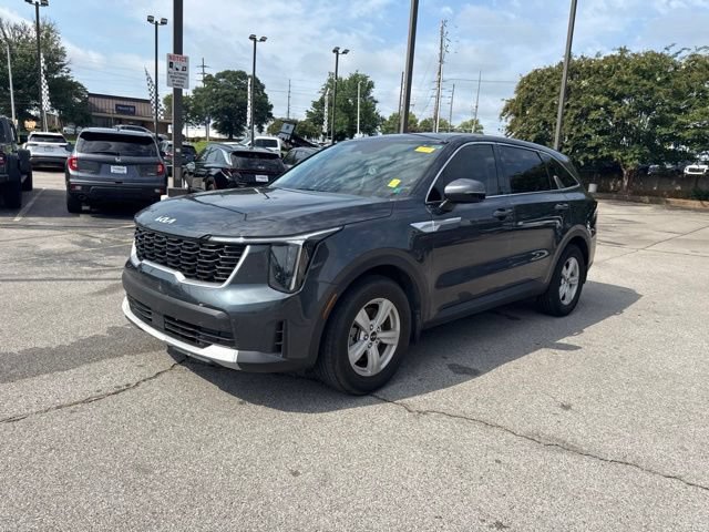 Used 2024 Kia Sorento LX FWD image 7