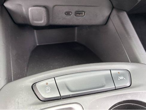 Used 2024 Chevrolet Trax LS w/ Driver Confidence Package FWD image 29