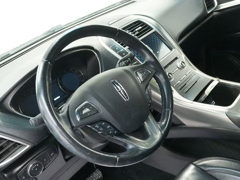 Used 2018 Lincoln MKX Select w/ Select Plus Package image 14