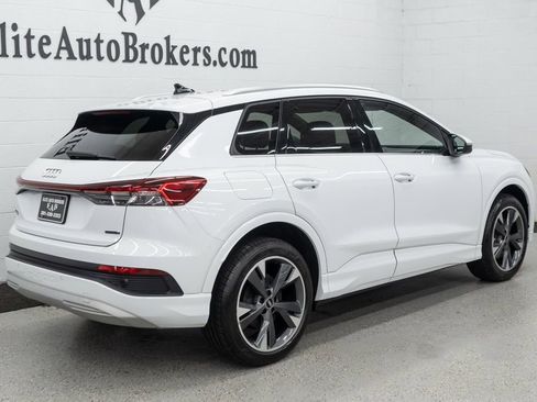 Used 2022 Audi Q4 e-tron Prestige image 6