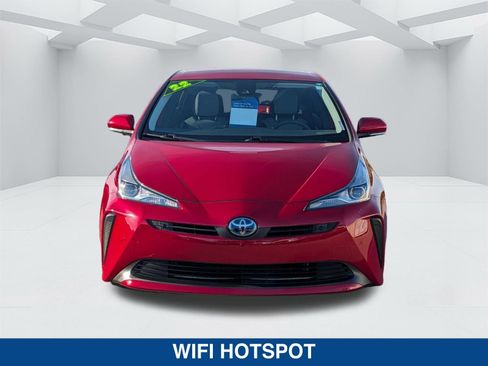 Used 2022 Toyota Prius LE image 8