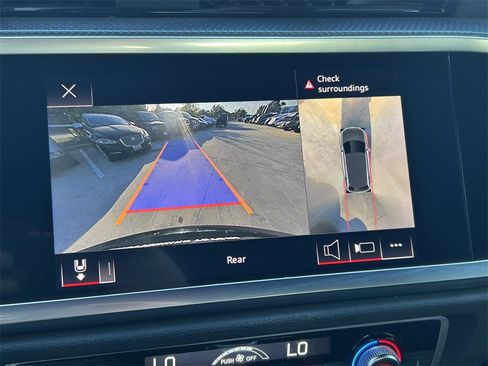 Used 2022 Audi Q3 2.0T Premium Plus image 37