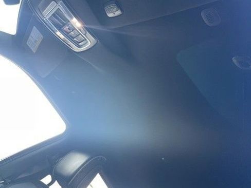 Used 2023 RAM 1500 Laramie image 9