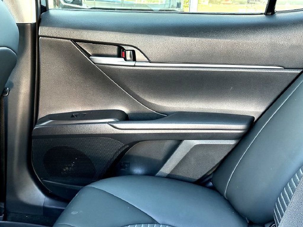 Certified 2024 Toyota Camry SE FWD image 19