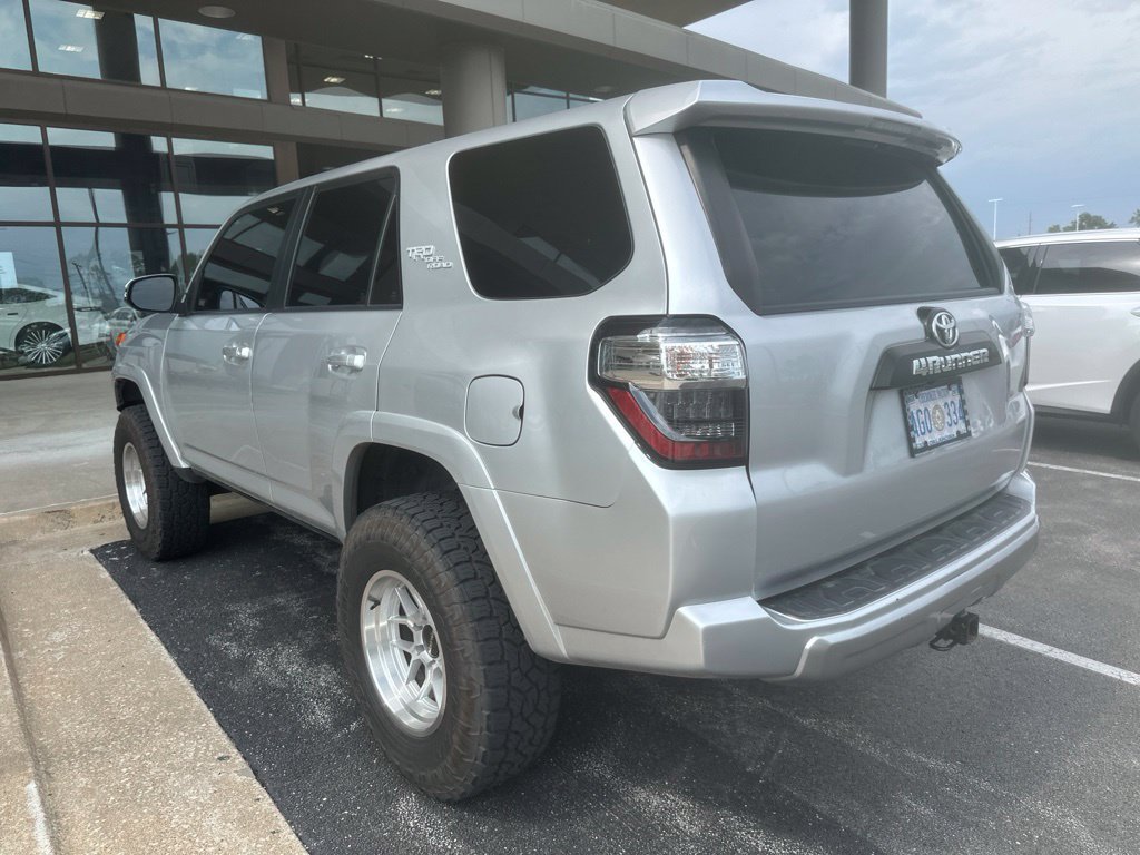 Used 2022 Toyota 4Runner TRD Off-Road Premium AWD/4WD image 3