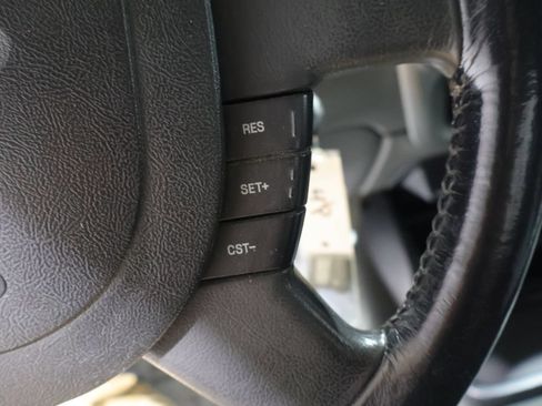 Used 2004 Ford Ranger XLT AWD/4WD image 23