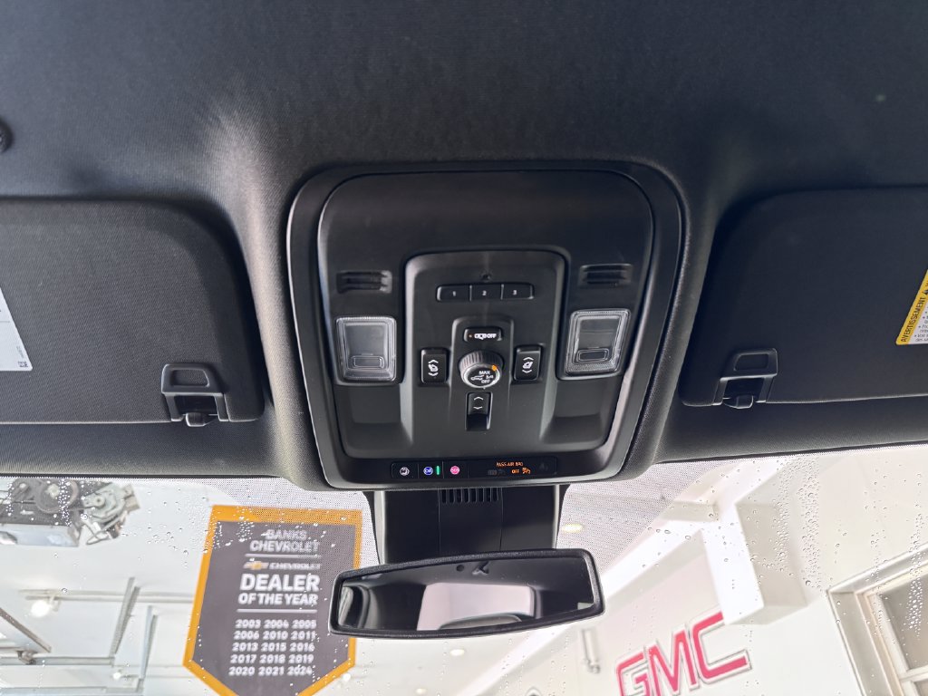 Certified 2024 GMC Yukon Denali AWD/4WD image 30