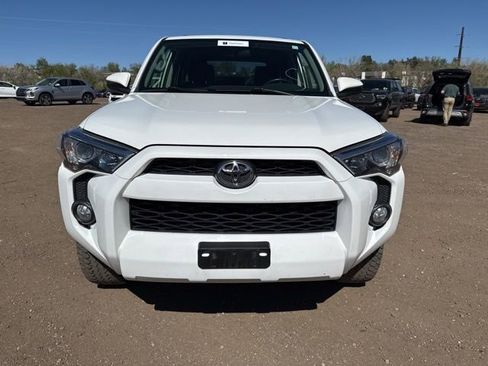 Used 2018 Toyota 4Runner SR5 image 9