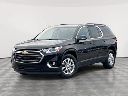 Used 2021 Chevrolet Traverse LT