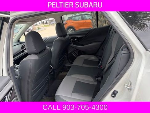 Used 2025 Subaru Outback Onyx Edition AWD/4WD image 16