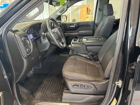 Used 2020 Chevrolet Silverado 1500 RST image 8