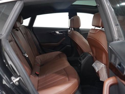 Used 2018 Audi A5 2.0T Premium image 35