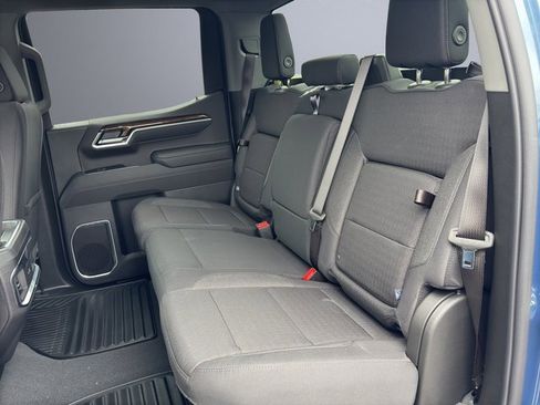 New 2026 GMC Sierra 1500 Elevation image 22