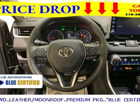 Used 2022 Toyota RAV4 XLE Premium image 33