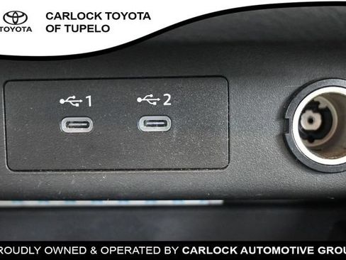 Used 2024 Nissan Rogue SV w/ SV Premium Package FWD image 29