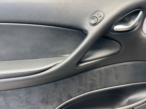 Used 2005 Pontiac GTO RWD image 15