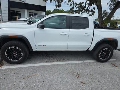 Certified 2026 GMC Canyon AT4 w/ AT4 Premium Package AWD/4WD image 4