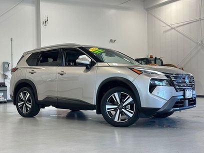 Used 2024 Nissan Rogue SL w/ SL Premium Package