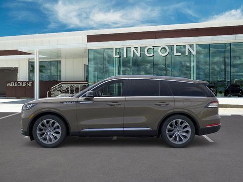 New 2025 Lincoln Aviator AWD w/ Equipment Group 101A image 3