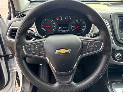 Used 2024 Chevrolet Equinox LS FWD image 19