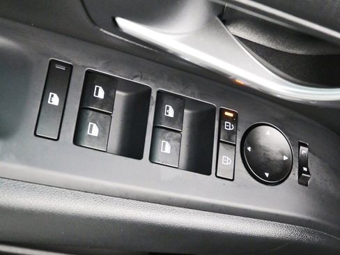 Certified 2025 Hyundai Santa Cruz SE image 22