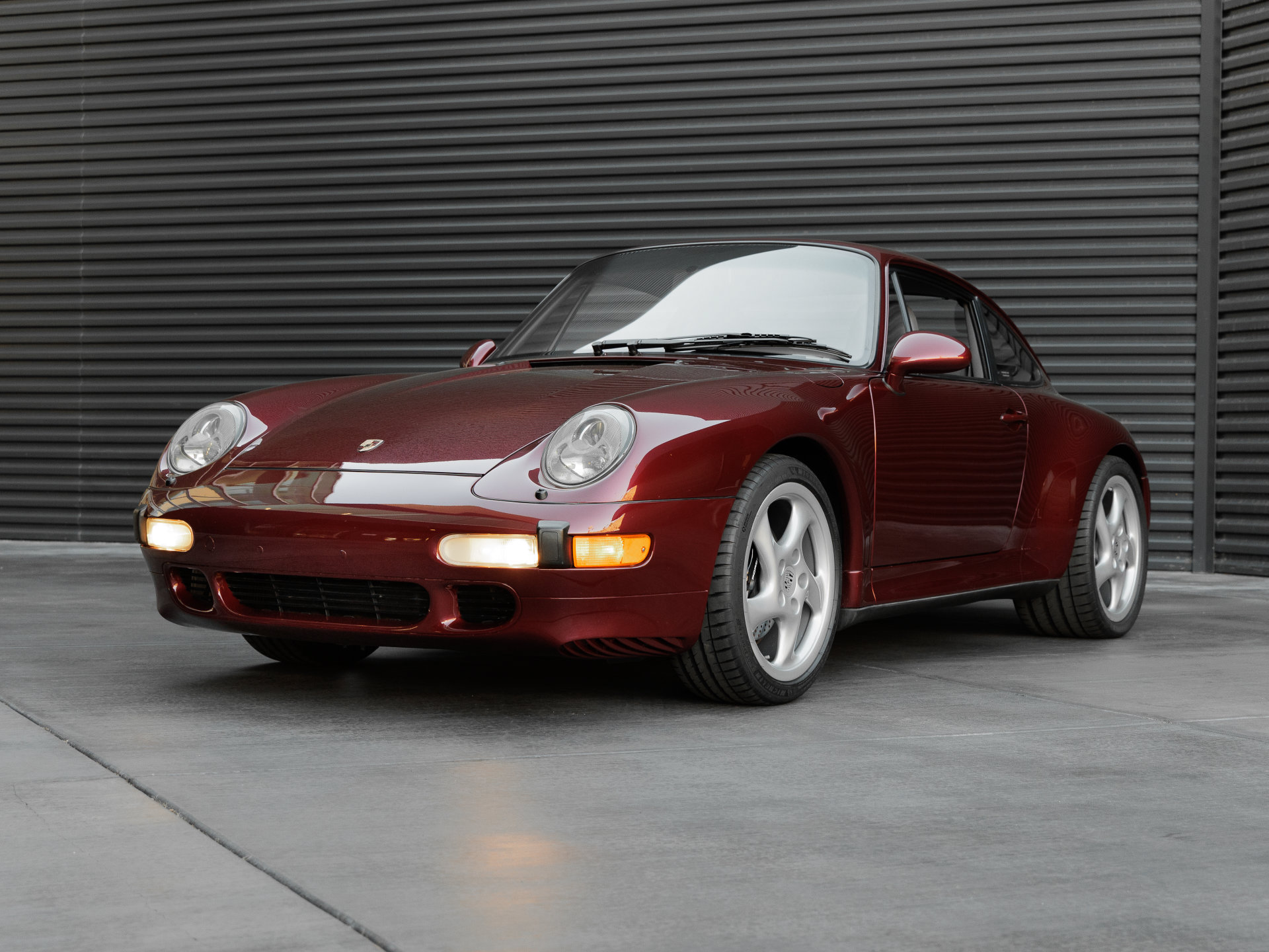 Used 1997 Porsche 911 Carrera S RWD image 1