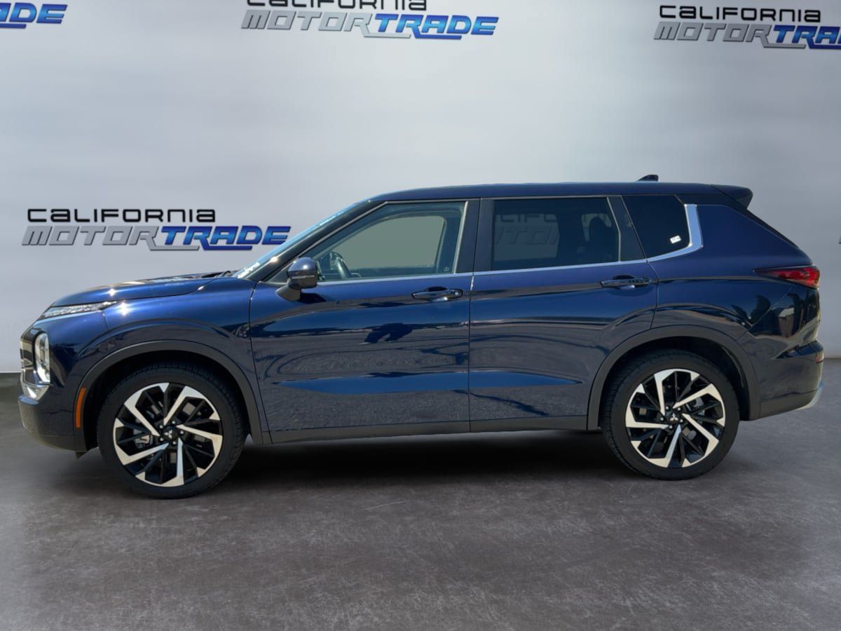 Used 2024 Mitsubishi Outlander SE FWD image 8