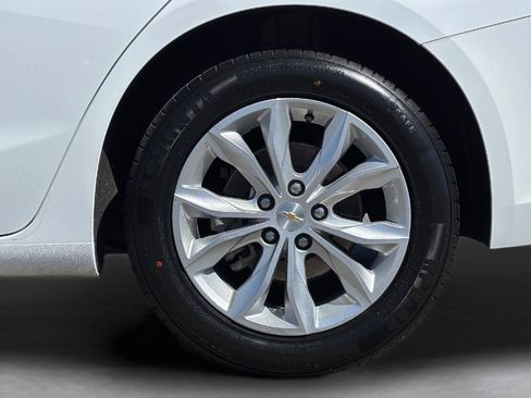 Used 2024 Chevrolet Malibu LT FWD image 13