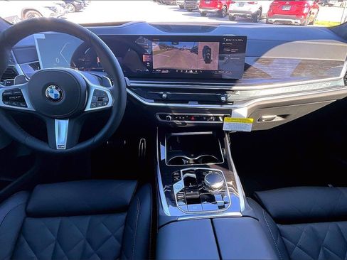 New 2026 BMW X7 xDrive40i w/ M Sport Package image 4