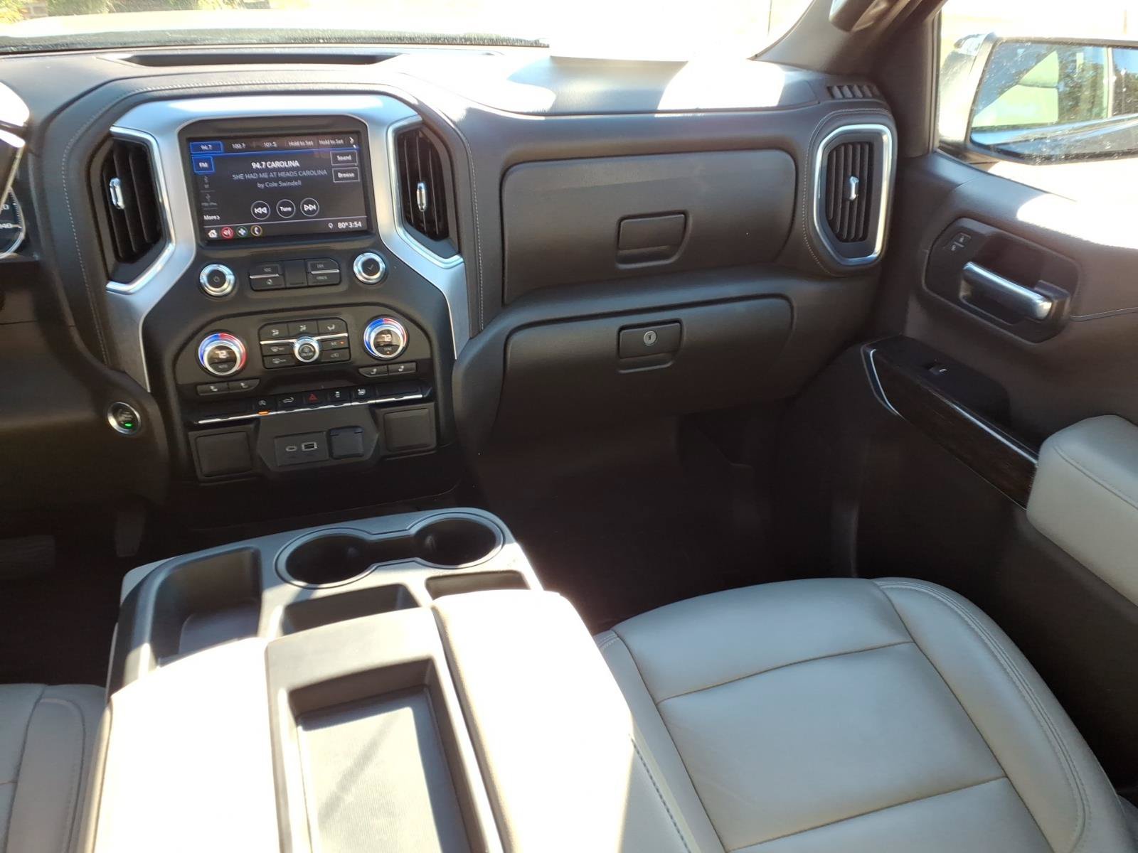 Used 2020 GMC Sierra 1500 SLE w/ SLE Value Package AWD/4WD image 15