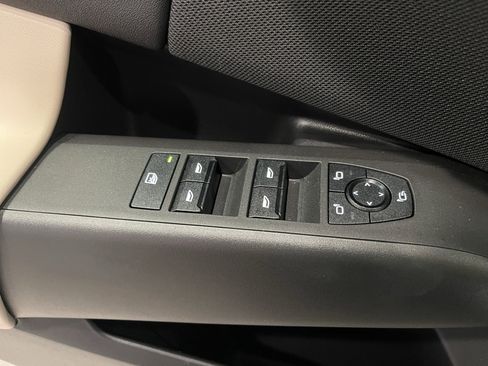 Certified 2025 BMW X3 xDrive30i w/ Convenience Package image 11