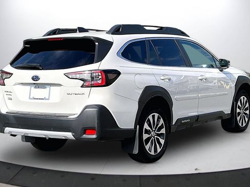Used 2024 Subaru Outback Limited AWD/4WD image 8