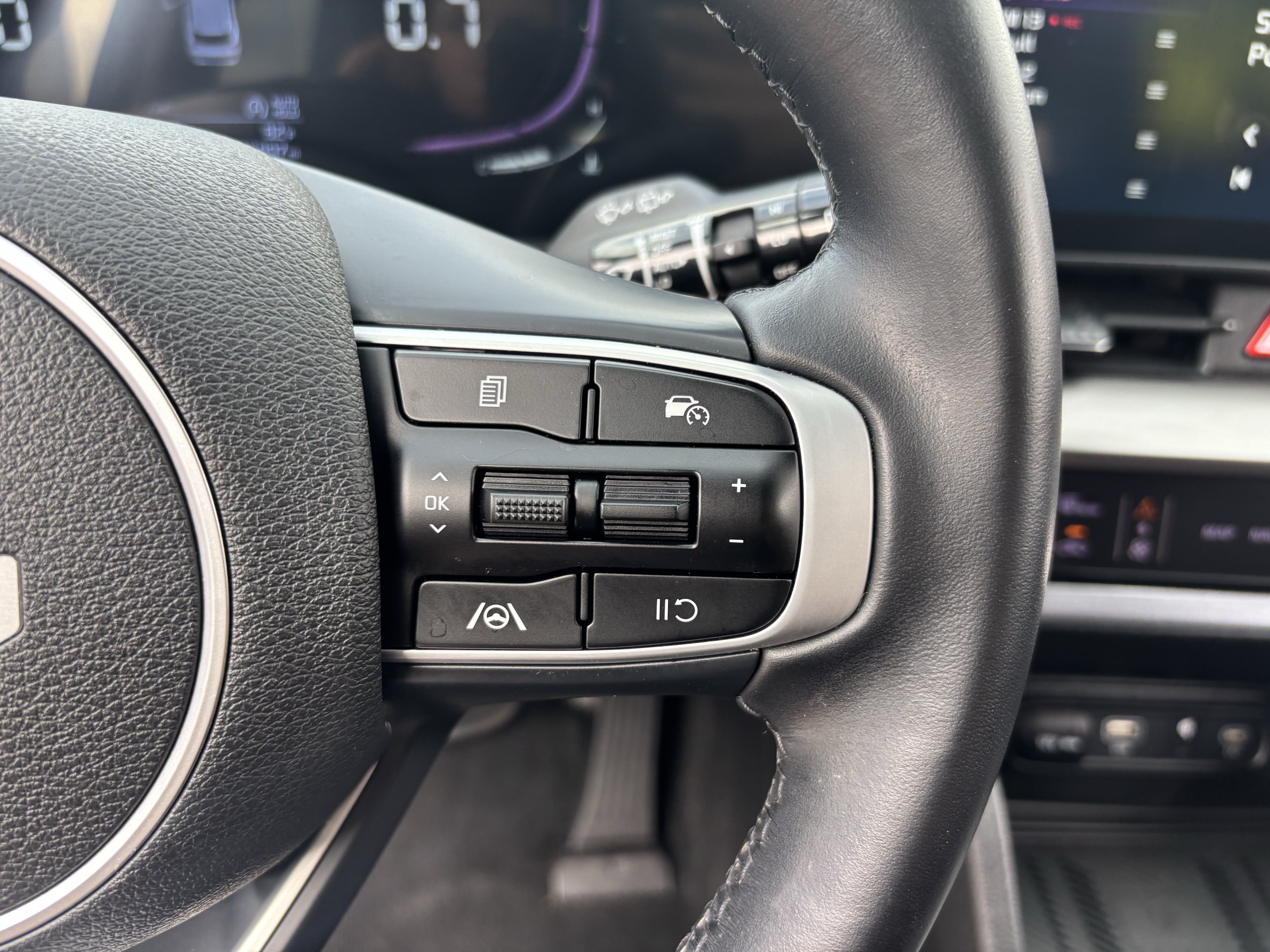Certified 2024 Kia Sportage EX FWD image 26