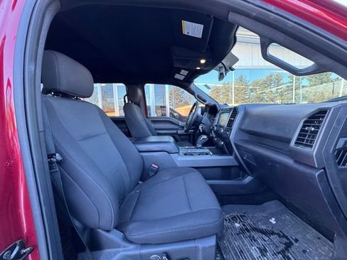 Used 2018 Ford F150 XLT w/ Equipment Group 302A Luxury image 12