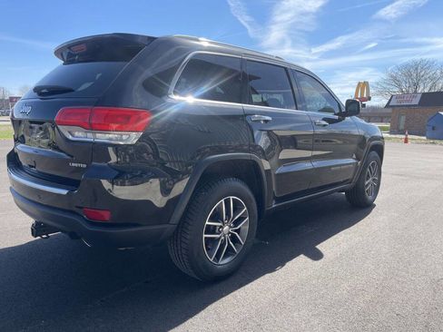 Used 2017 Jeep Grand Cherokee Limited w/ Luxury Group II image 5