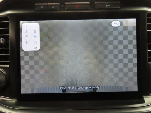 Used 2024 Ford F150 XLT w/ XLT Black Appearance Package image 17