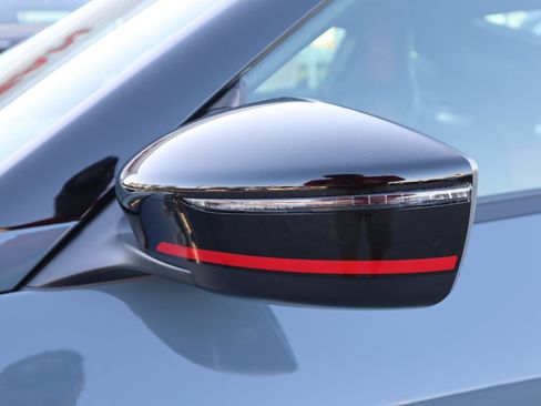 New 2025 Nissan Z NISMO w/ Floor Mat Package image 4