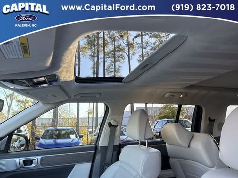 Used 2024 Hyundai Santa Fe Calligraphy w/ Tow & Go Package image 21