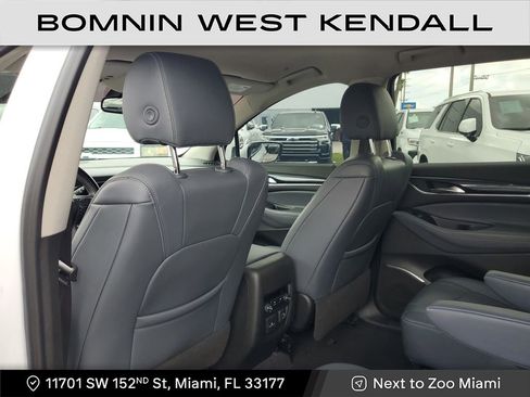 Used 2021 Buick Enclave Essence w/ Sound and Sites Package image 17